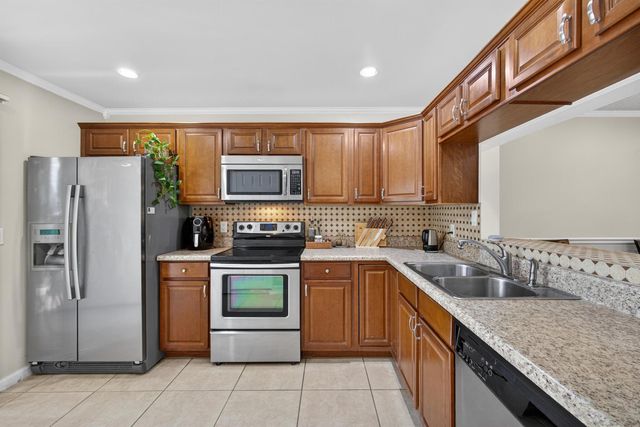 360 Quebec Court, Royal Palm Beach, FL 33411