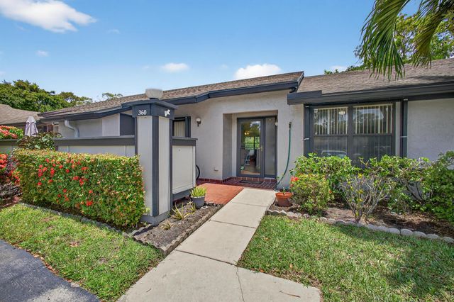360 Quebec Court, Royal Palm Beach, FL 33411