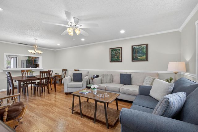 360 Quebec Court, Royal Palm Beach, FL 33411