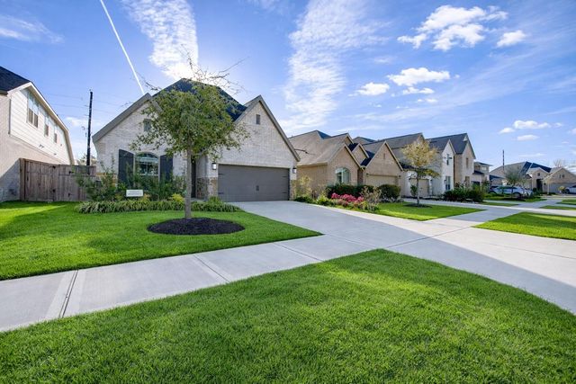 5311 Birch Shadow Drive, Fulshear, TX 77441