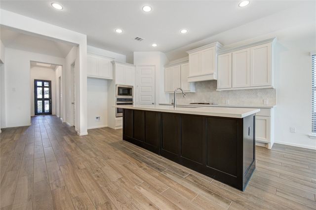 5311 Birch Shadow Drive, Fulshear, TX 77441