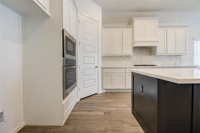 5311 Birch Shadow Drive, Fulshear, TX 77441