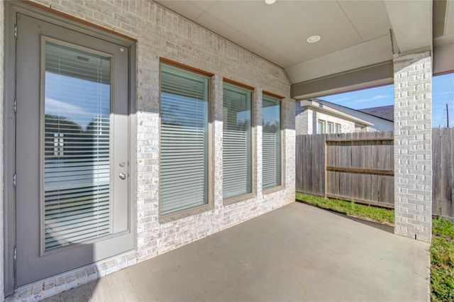 5311 Birch Shadow Drive, Fulshear, TX 77441