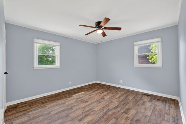 130 Circle Dr, Fayetteville, TN 37334