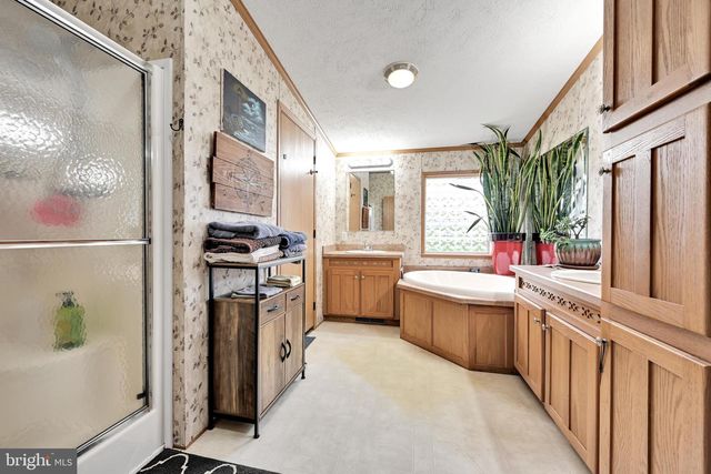 60 BORDNERSVILLE RD, Jonestown, PA 17038