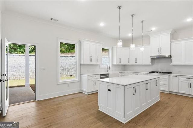 3149 Spinnakers Reach View, Marietta, GA 30064
