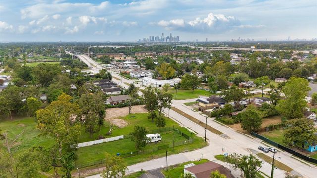 4701 Corto Street, Houston, TX 77016