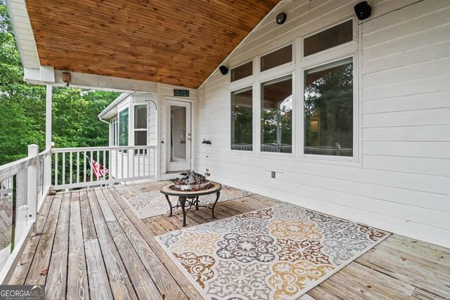 7913 S Barkers Bend Drive, Murrayville, GA 30564
