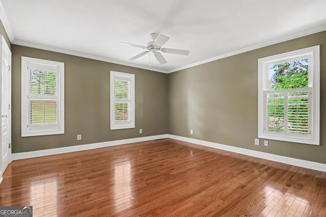 7913 S Barkers Bend Drive, Murrayville, GA 30564