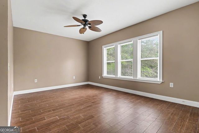 7913 S Barkers Bend Drive, Murrayville, GA 30564