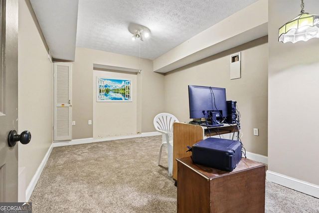 7913 S Barkers Bend Drive, Murrayville, GA 30564