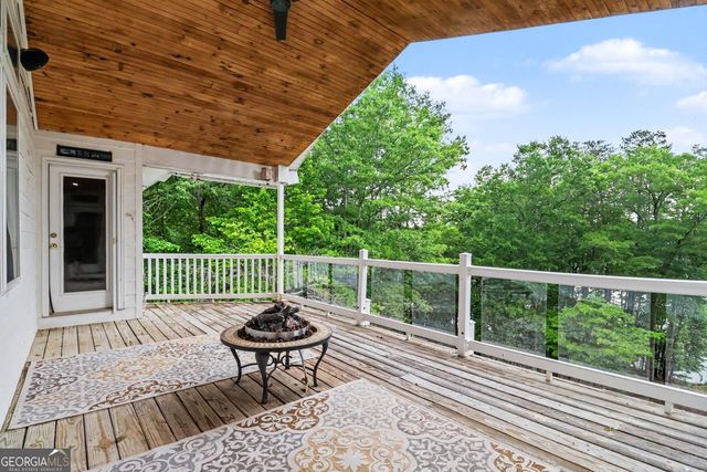 7913 S Barkers Bend Drive, Murrayville, GA 30564
