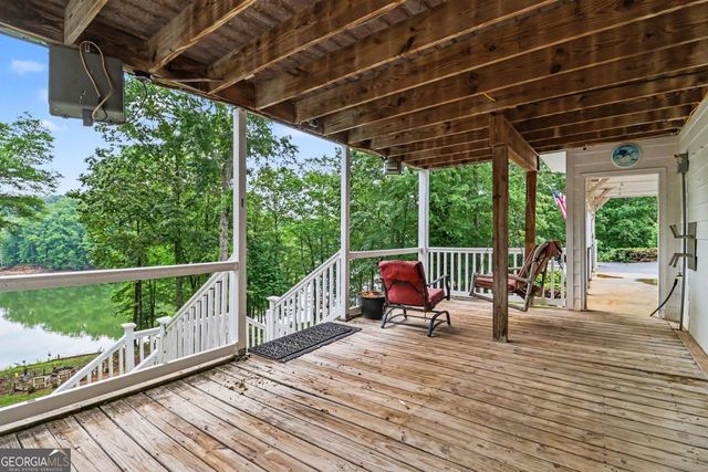 7913 S Barkers Bend Drive, Murrayville, GA 30564