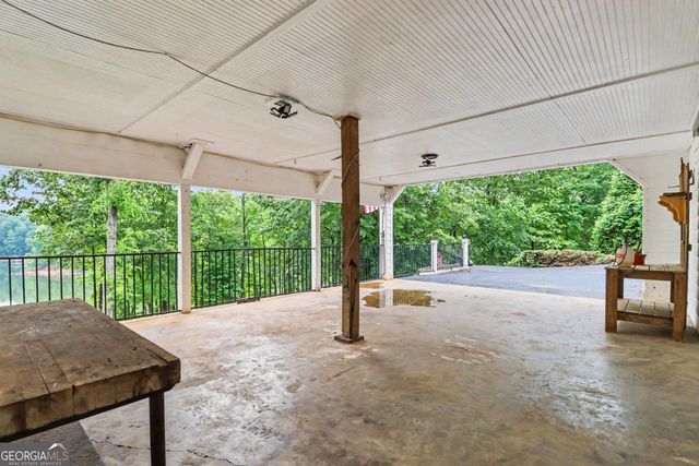 7913 S Barkers Bend Drive, Murrayville, GA 30564