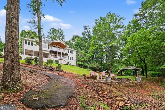 7913 S Barkers Bend Drive, Murrayville, GA 30564