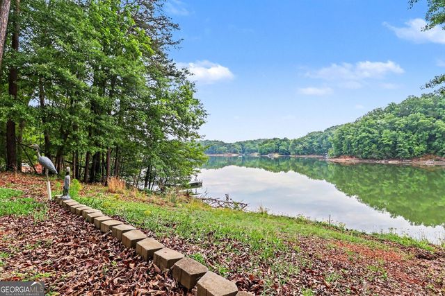 7913 S Barkers Bend Drive, Murrayville, GA 30564