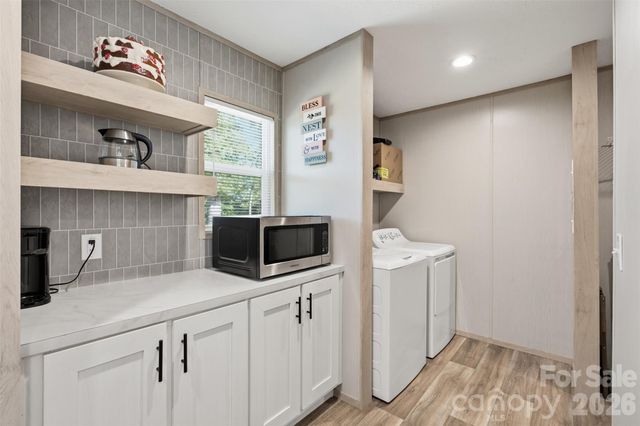3194 Medicine Bow None, Claremont, NC 28610