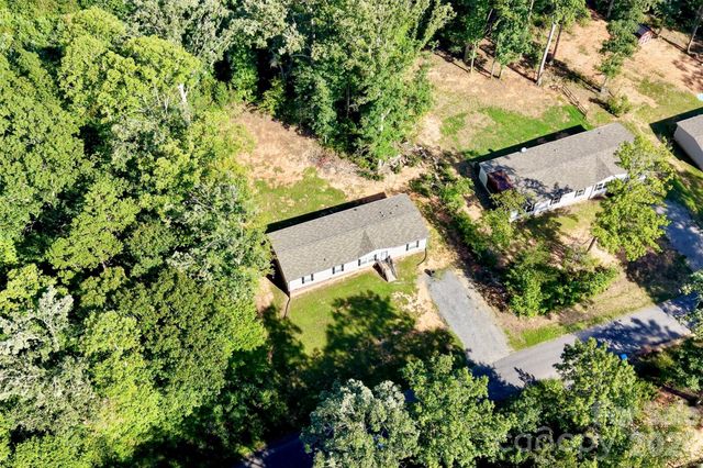 3194 Medicine Bow None, Claremont, NC 28610