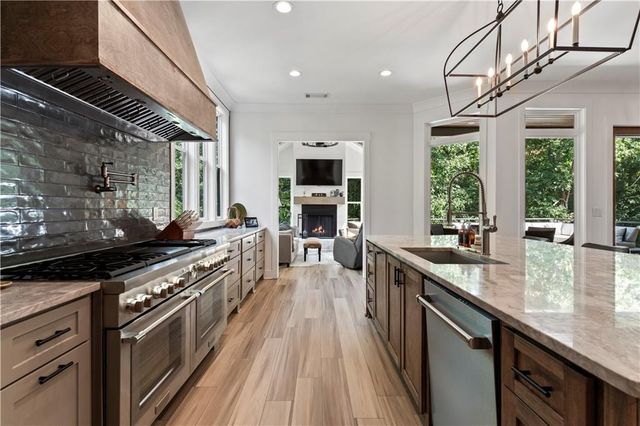 6014 Warpath Road, Flowery Branch, GA 30542