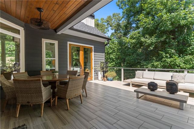 6014 Warpath Road, Flowery Branch, GA 30542