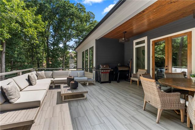 6014 Warpath Road, Flowery Branch, GA 30542
