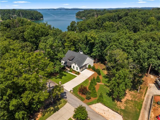 6014 Warpath Road, Flowery Branch, GA 30542