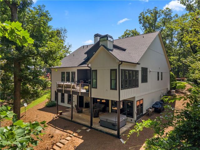 6014 Warpath Road, Flowery Branch, GA 30542