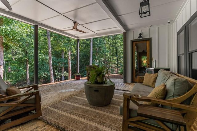 6014 Warpath Road, Flowery Branch, GA 30542