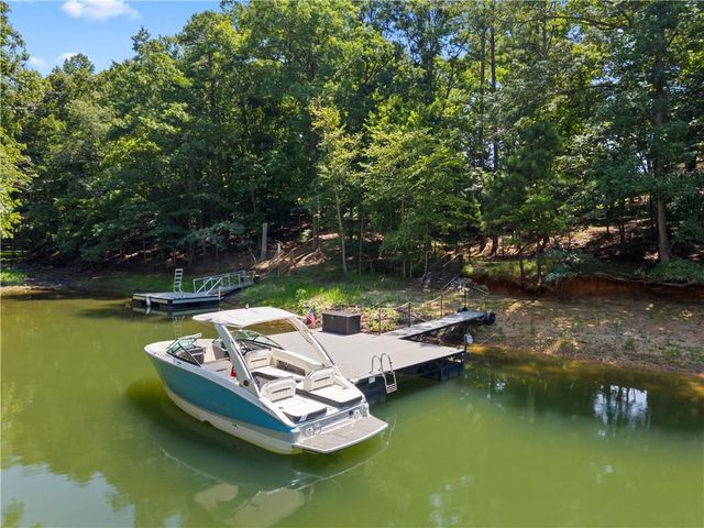 6014 Warpath Road, Flowery Branch, GA 30542