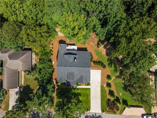 6014 Warpath Road, Flowery Branch, GA 30542
