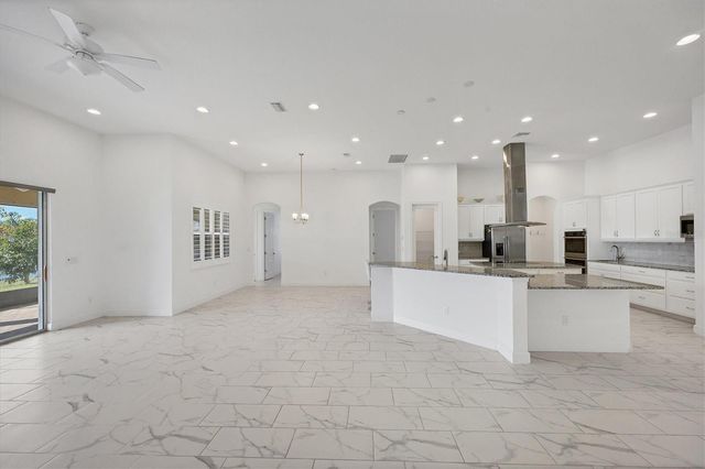 6927 INDUS VALLEY CIRCLE, Parrish, FL 34219