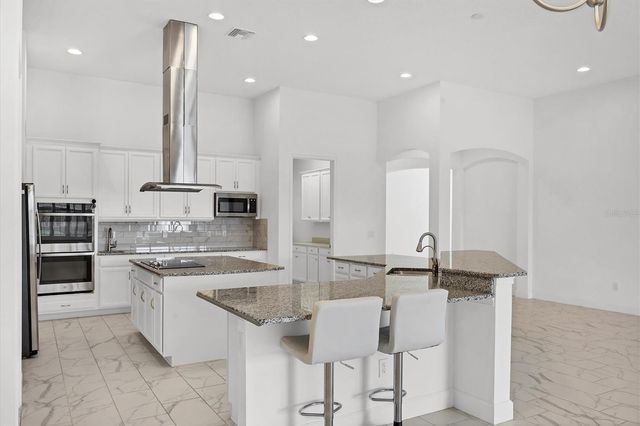 6927 INDUS VALLEY CIRCLE, Parrish, FL 34219