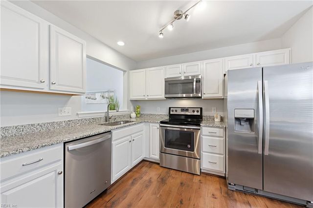 2436 Rockwater CIR, Virginia Beach, VA 23456