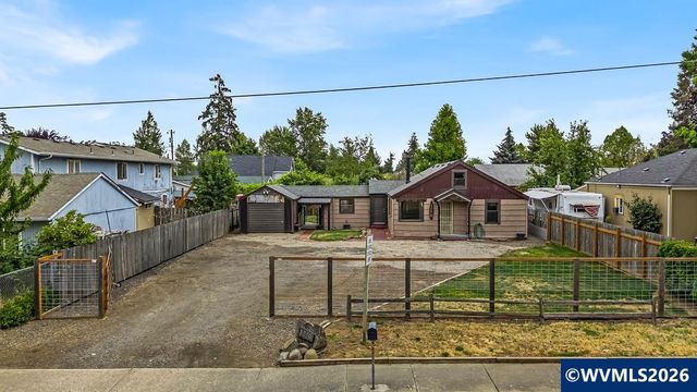 3270 Brown Rd NE, Salem, OR 97305