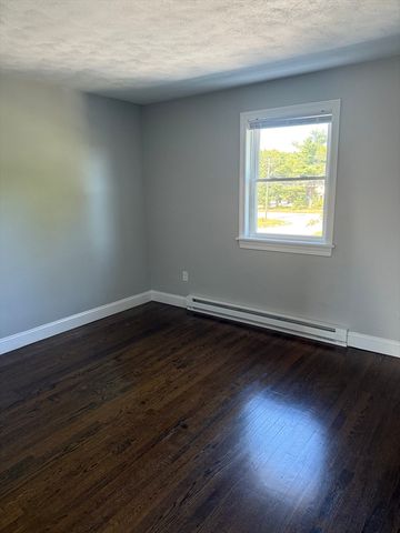 15 Washington St 9, Plainville, MA 02762