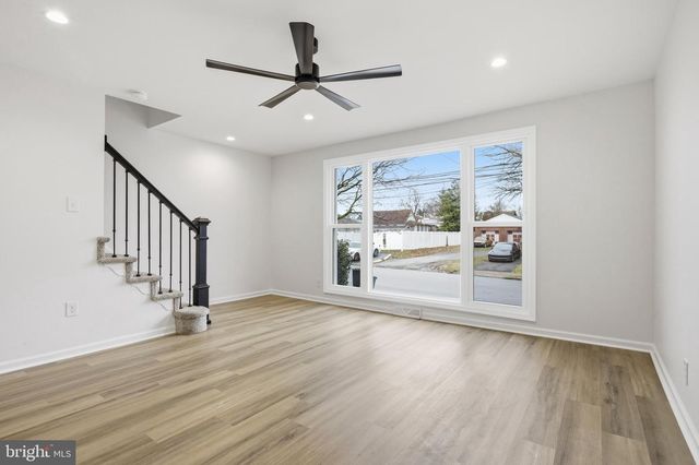 412 OHIO AVE, Folsom, PA 19033