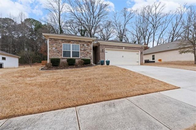 2085 Treehaven Court, Decatur, GA 30035