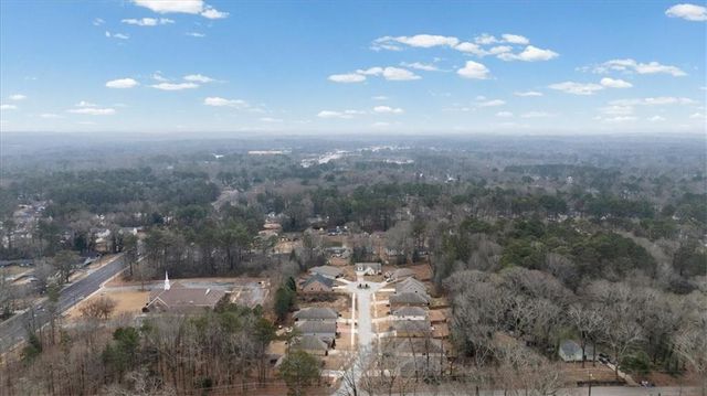 2085 Treehaven Court, Decatur, GA 30035