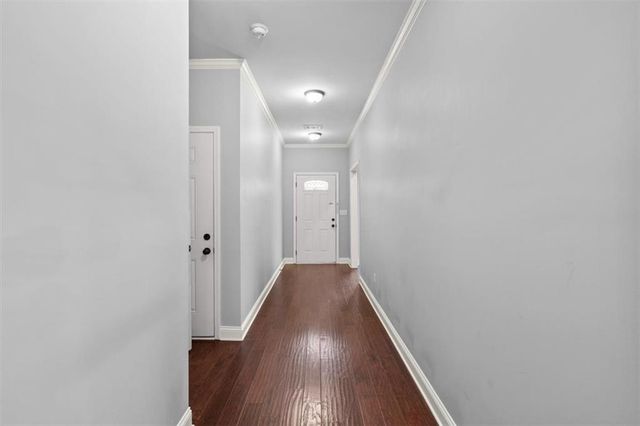 2085 Treehaven Court, Decatur, GA 30035