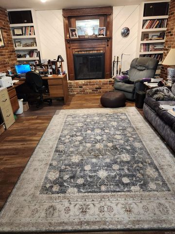 122 N Woodland Drive, Conway, AR 72032