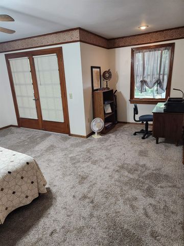 122 N Woodland Drive, Conway, AR 72032