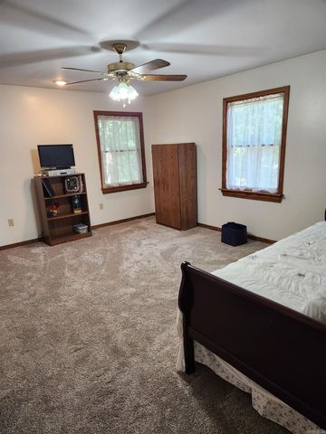 122 N Woodland Drive, Conway, AR 72032