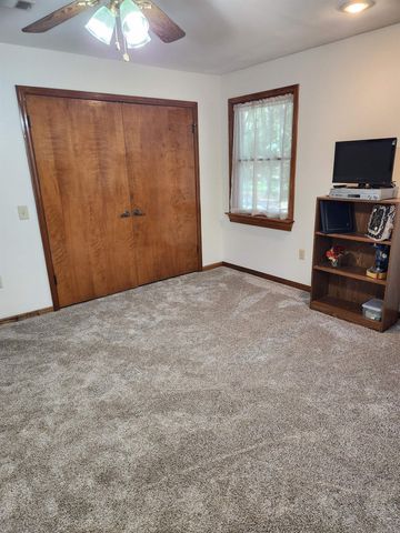 122 N Woodland Drive, Conway, AR 72032