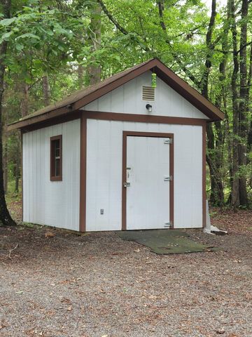 122 N Woodland Drive, Conway, AR 72032