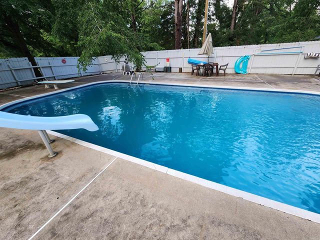 122 N Woodland Drive, Conway, AR 72032