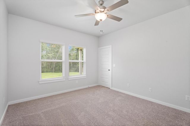 21 Courageous Side Way, Magnolia, TX 77354
