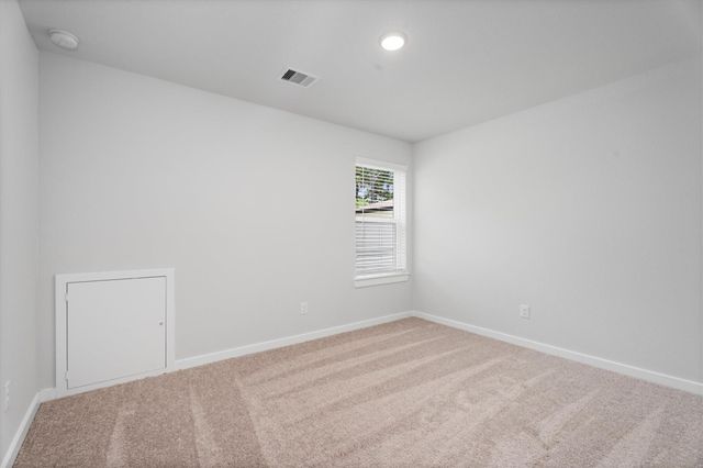 21 Courageous Side Way, Magnolia, TX 77354