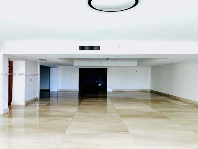 3301 NE 183rd St 809, Aventura, FL 33160