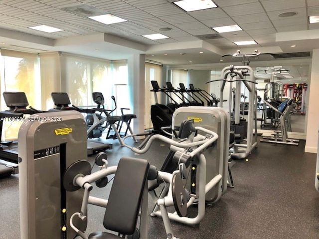 3301 NE 183rd St 809, Aventura, FL 33160