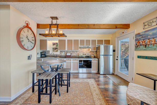 3018 Northridge Road, Hardy, VA 24101